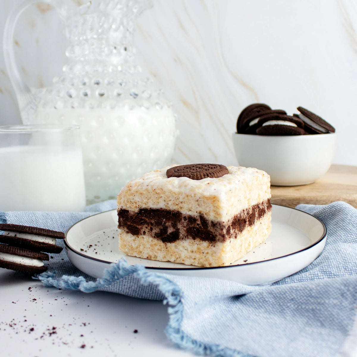 Cookies & Cream Crispy Treat