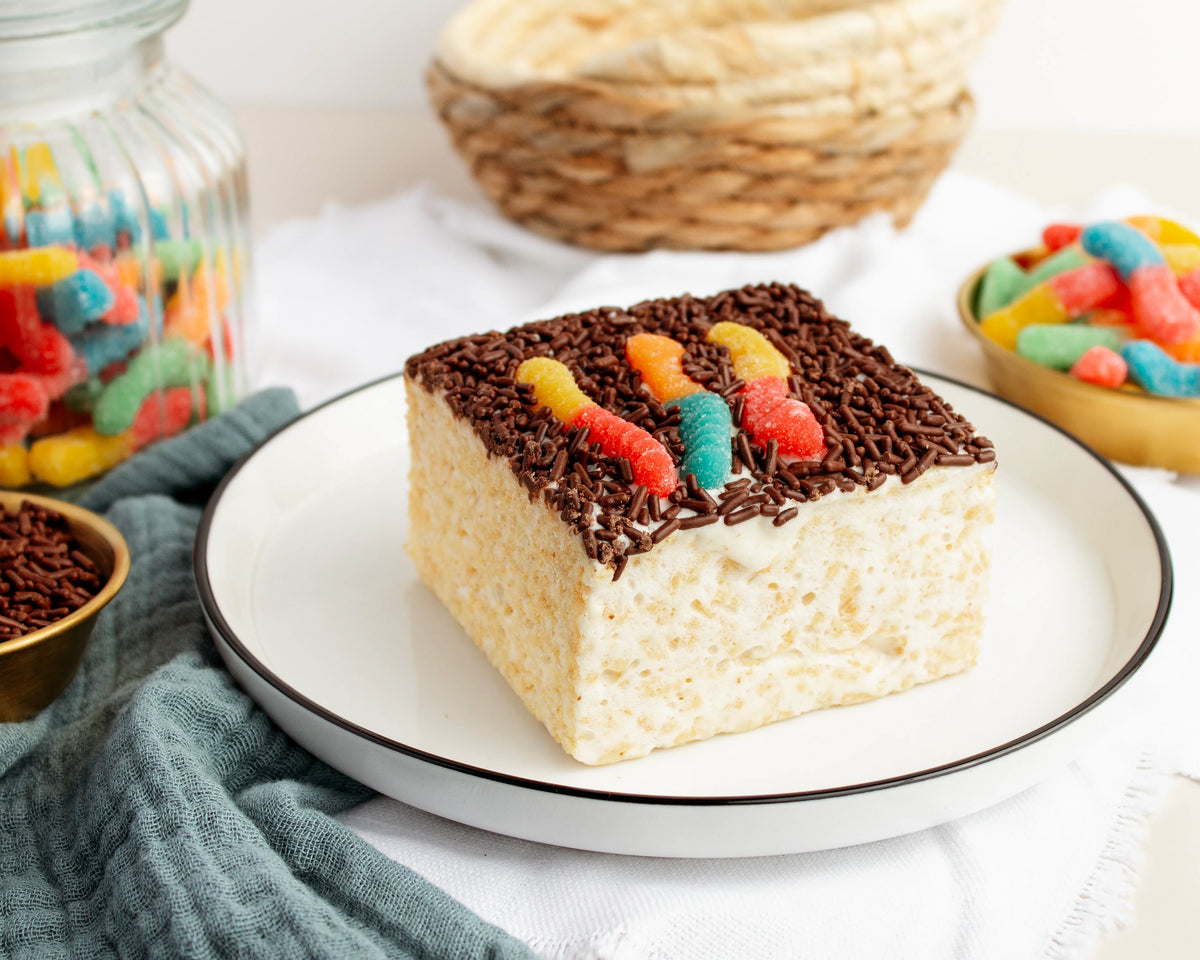 Worms In Dirt Crispy Treat