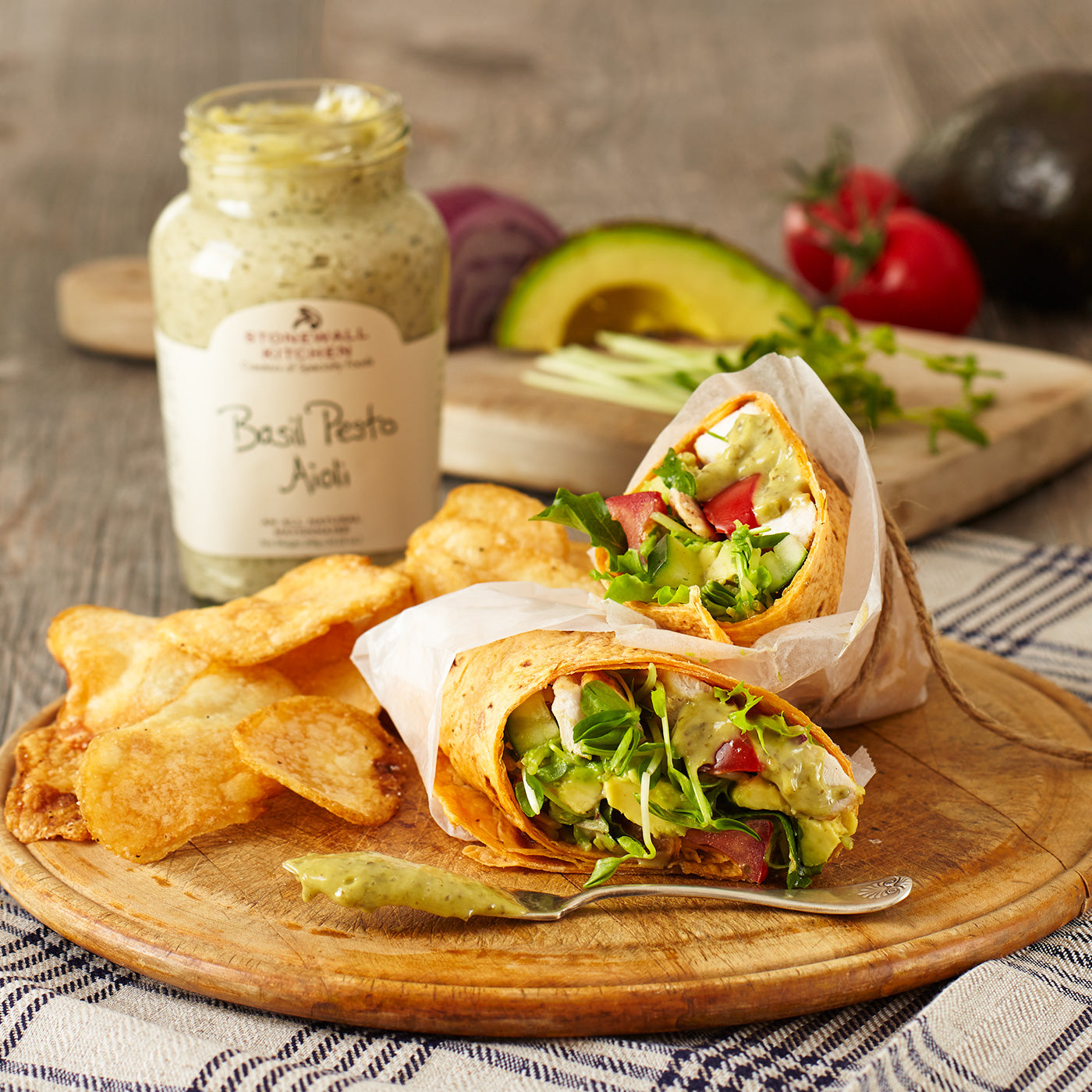 jar of Stonewall Kitchen Basil Pesto Aioli 10.25 oz. 290g made in Maine