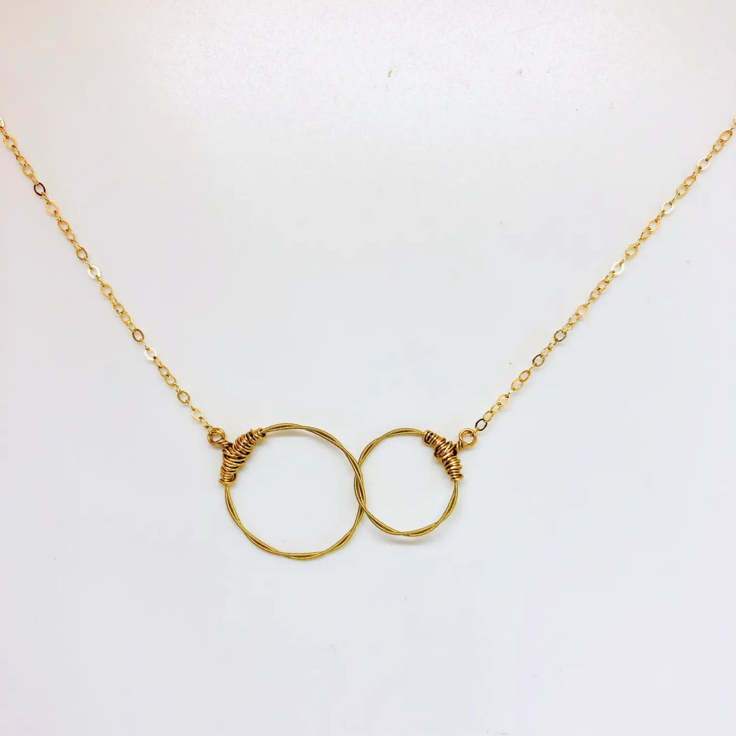 Two Souls Necklace Gold